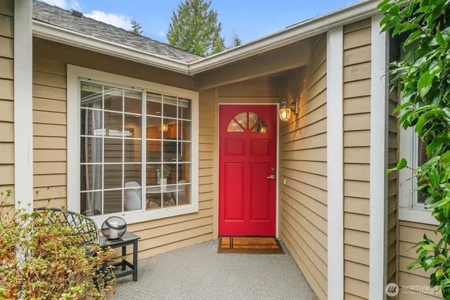 $915,000 | 20310 Hollyhills Drive Northeast, Bothell, WA 98011