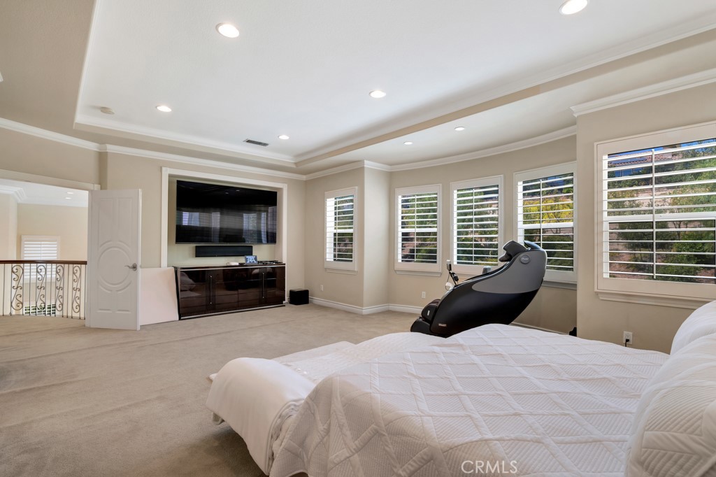 20333 Vía Cellini Porter Ranch, CA 91326 - Photo 46 of 66