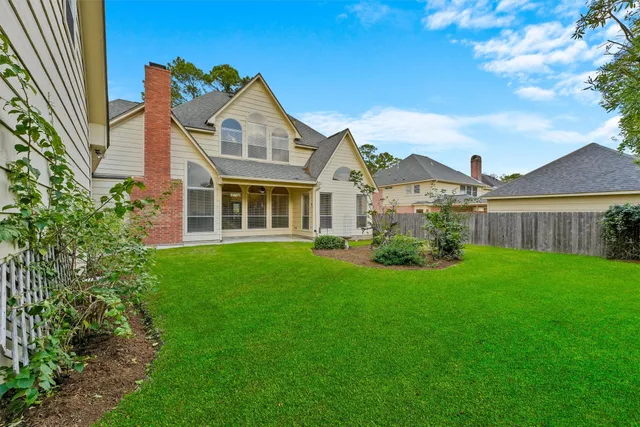 $550,000 | 6006 Soaring Pine Court, Kingwood, TX 77345