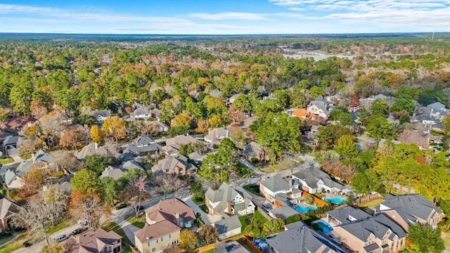$550,000 | 6006 Soaring Pine Court, Kingwood, TX 77345