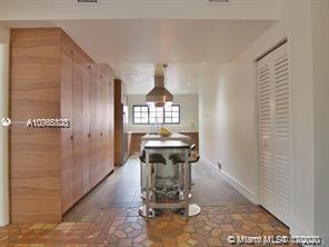 2655 Pine Tree Drive Miami Beach, FL 33140 - Photo 5 of 11