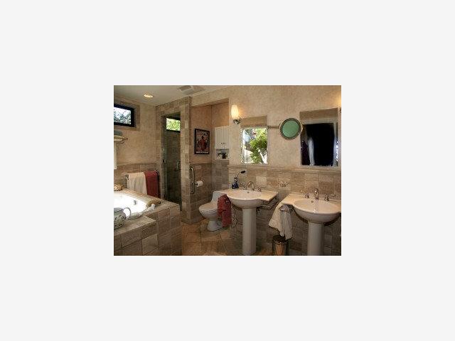 149 Littlefield Road Monterey, CA 93940 - Photo 8 of 9 Gallery Image 8