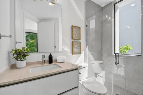 $3,325,000 | 204 Osceola Park Lane, Delray Beach, FL 33483