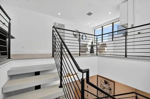 $3,325,000 | 204 Osceola Park Lane, Delray Beach, FL 33483