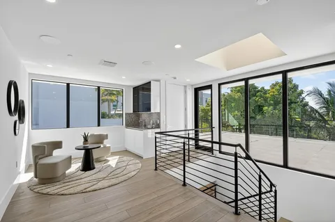 $3,325,000 | 204 Osceola Park Lane, Delray Beach, FL 33483