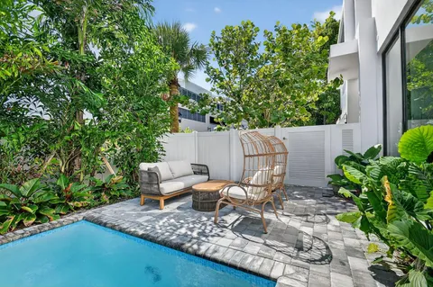 $3,325,000 | 204 Osceola Park Lane, Delray Beach, FL 33483