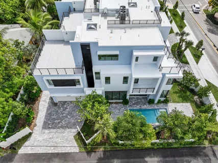 $3,325,000 | 204 Osceola Park Lane, Delray Beach, FL 33483