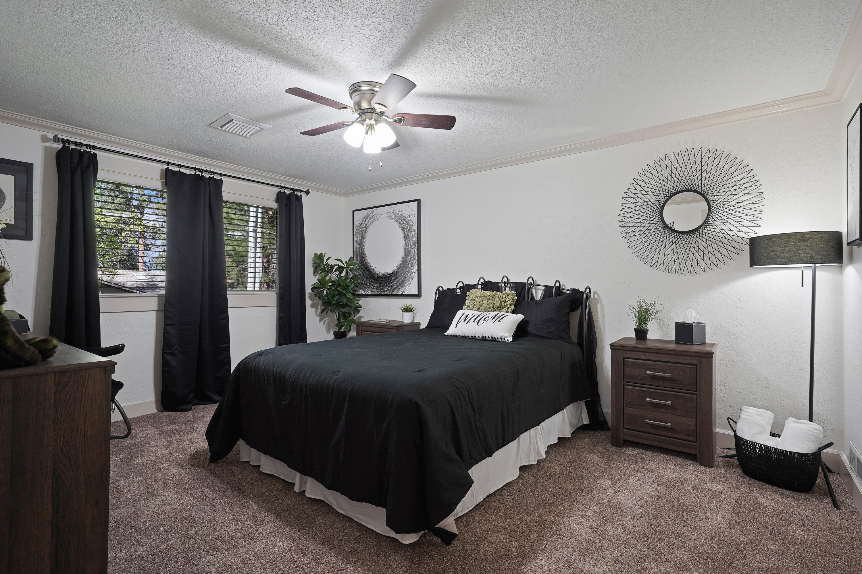 20452 Mainline Road Bend, OR 97702 - Photo 28 of 40 DSC01298