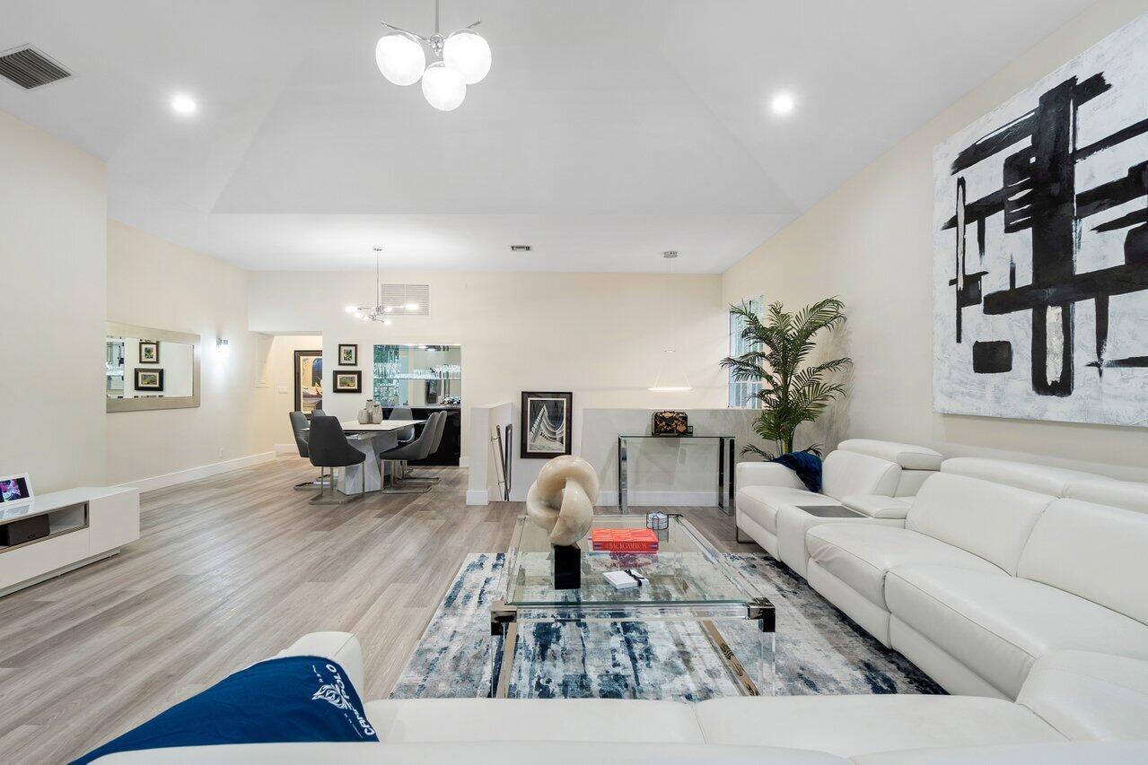 5083 Lake Catalina Drive, Unit B Boca Raton, FL 33496 - Photo 13 of 56 Living Room