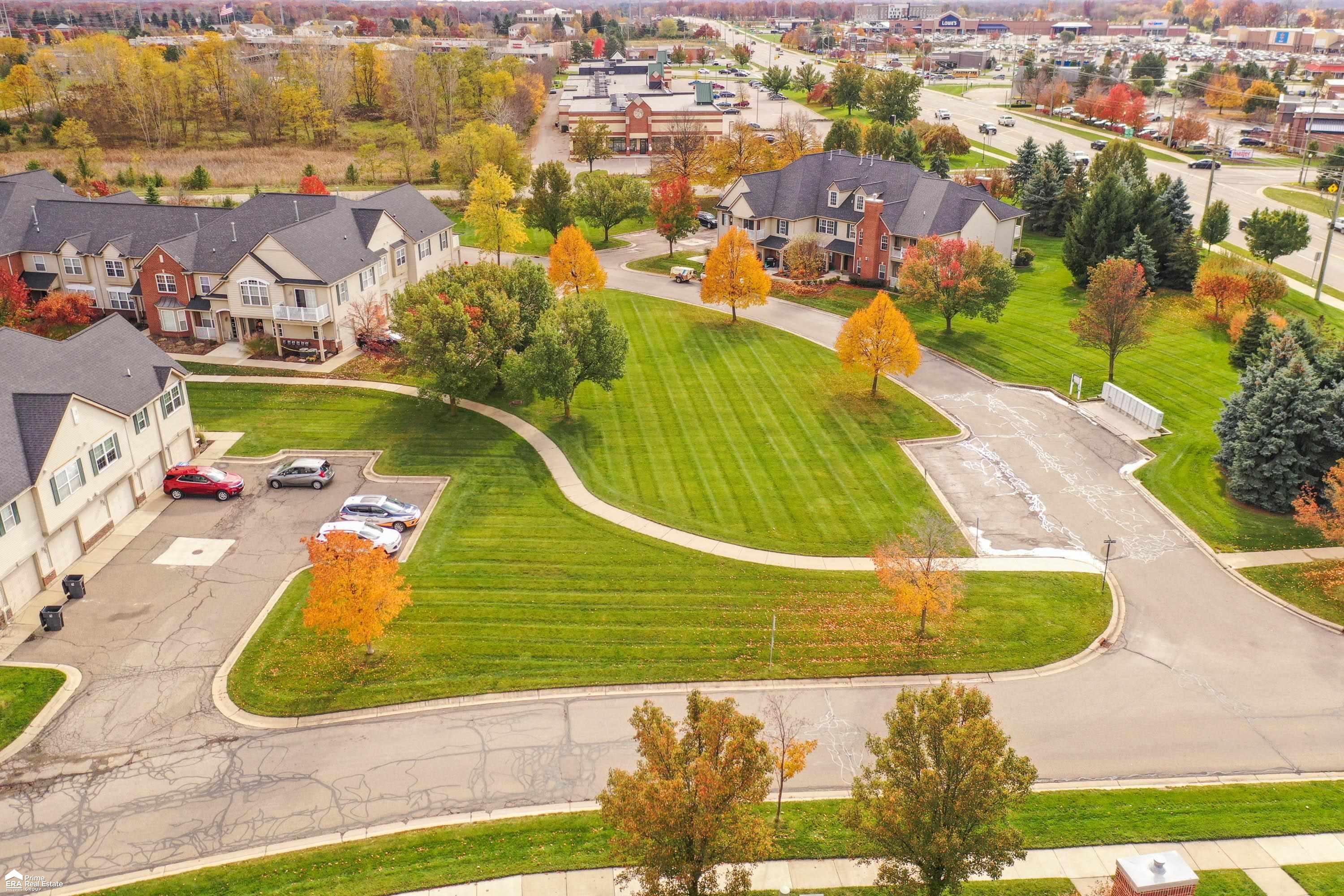 4061 Hampton Ridge Boulevard Howell, MI 48843 - Photo 31 of 54 50126525-30.JPG