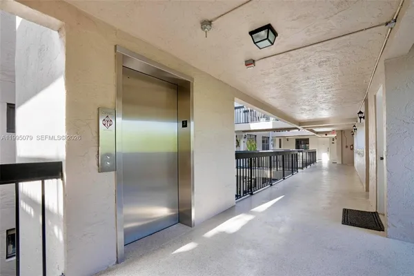 $2,800 | 605 Ives Dairy Road, Unit 3057, Miami, FL 33179