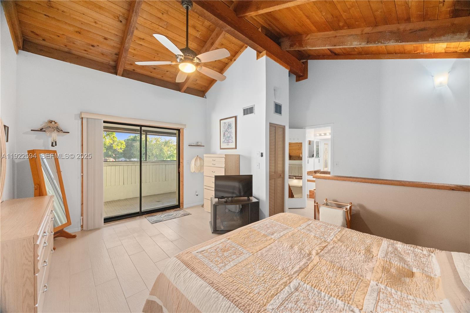 2701 Southwest 58th Manor, Unit F Dania Beach, FL 33312 - Photo 19 of 32