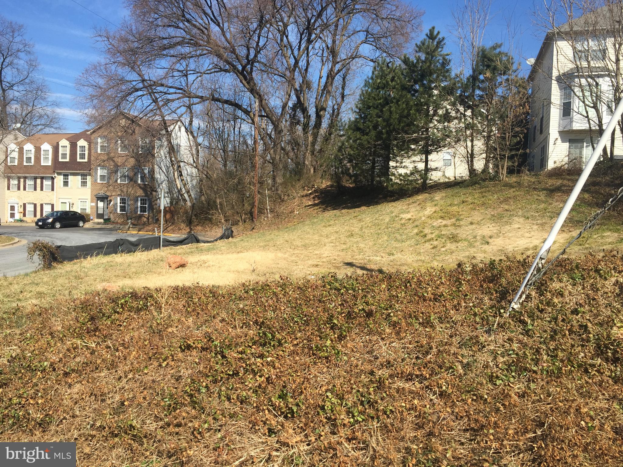 27 Spring Street Gaithersburg, MD 20877 - Photo 8 of 10 Left side of Lot