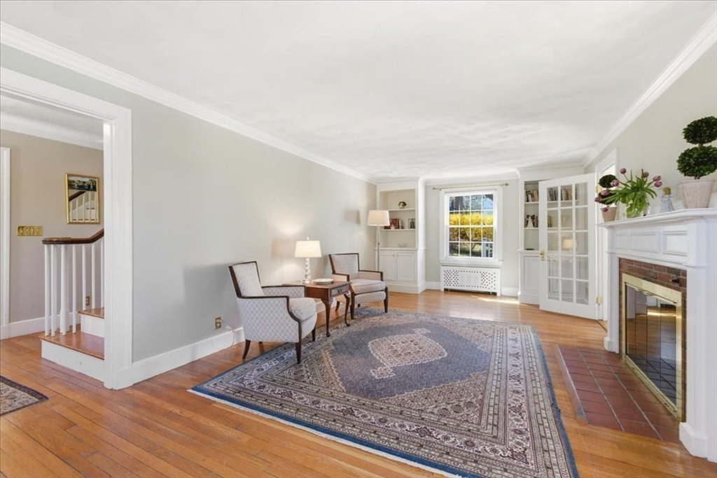 40 Woodard Road Boston, MA 02132 - Photo 7 of 27 Gallery Image 7