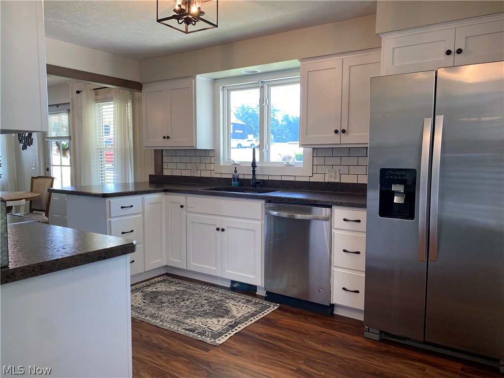14585 Navarre Road Southwest Wilmot, OH 44689 - Photo 5 of 24 Gallery Image 5