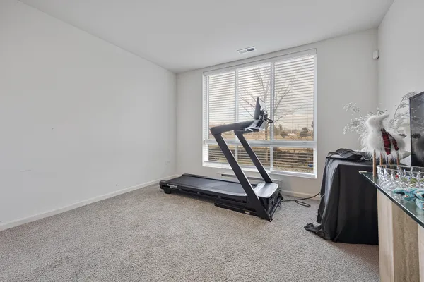 $509,000 | 2317 Alumni Drive, Schaumburg, IL 60173