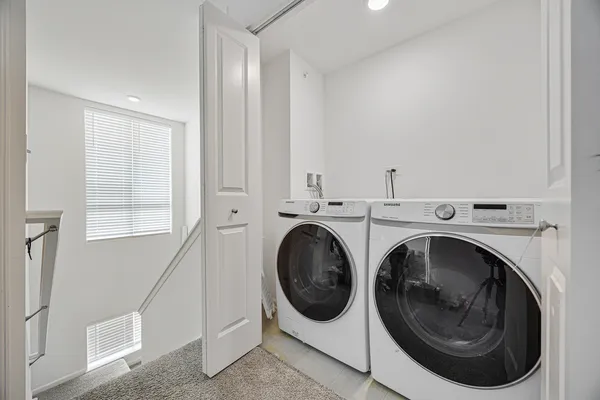 $509,000 | 2317 Alumni Drive, Schaumburg, IL 60173