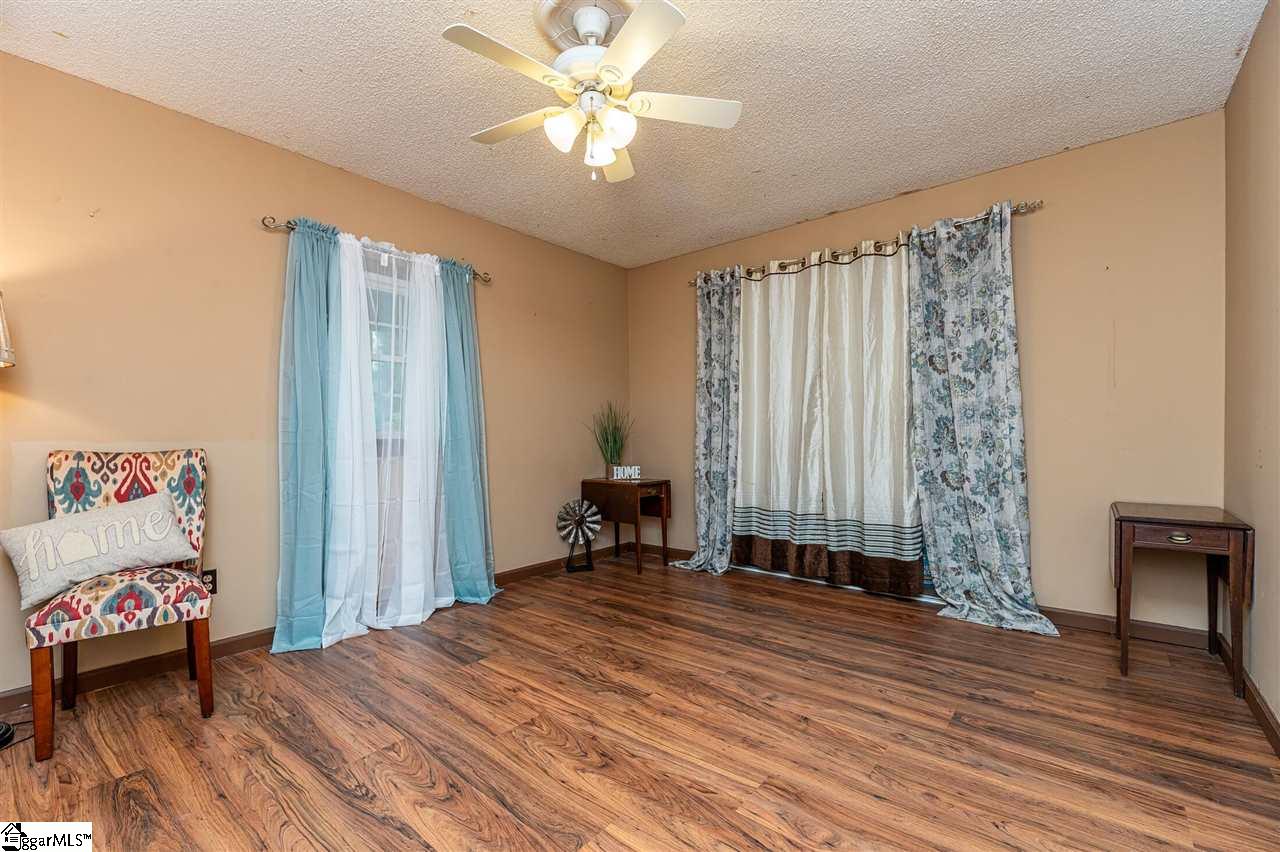 104 State Rd S-42-1526 Landrum, SC 29356 - Photo 11 of 19
