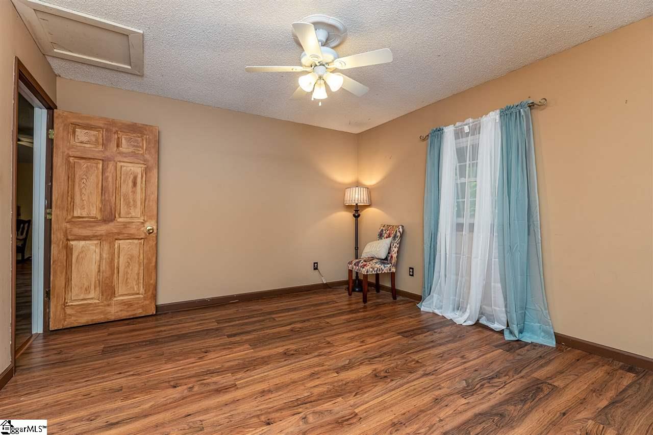 104 State Rd S-42-1526 Landrum, SC 29356 - Photo 12 of 19