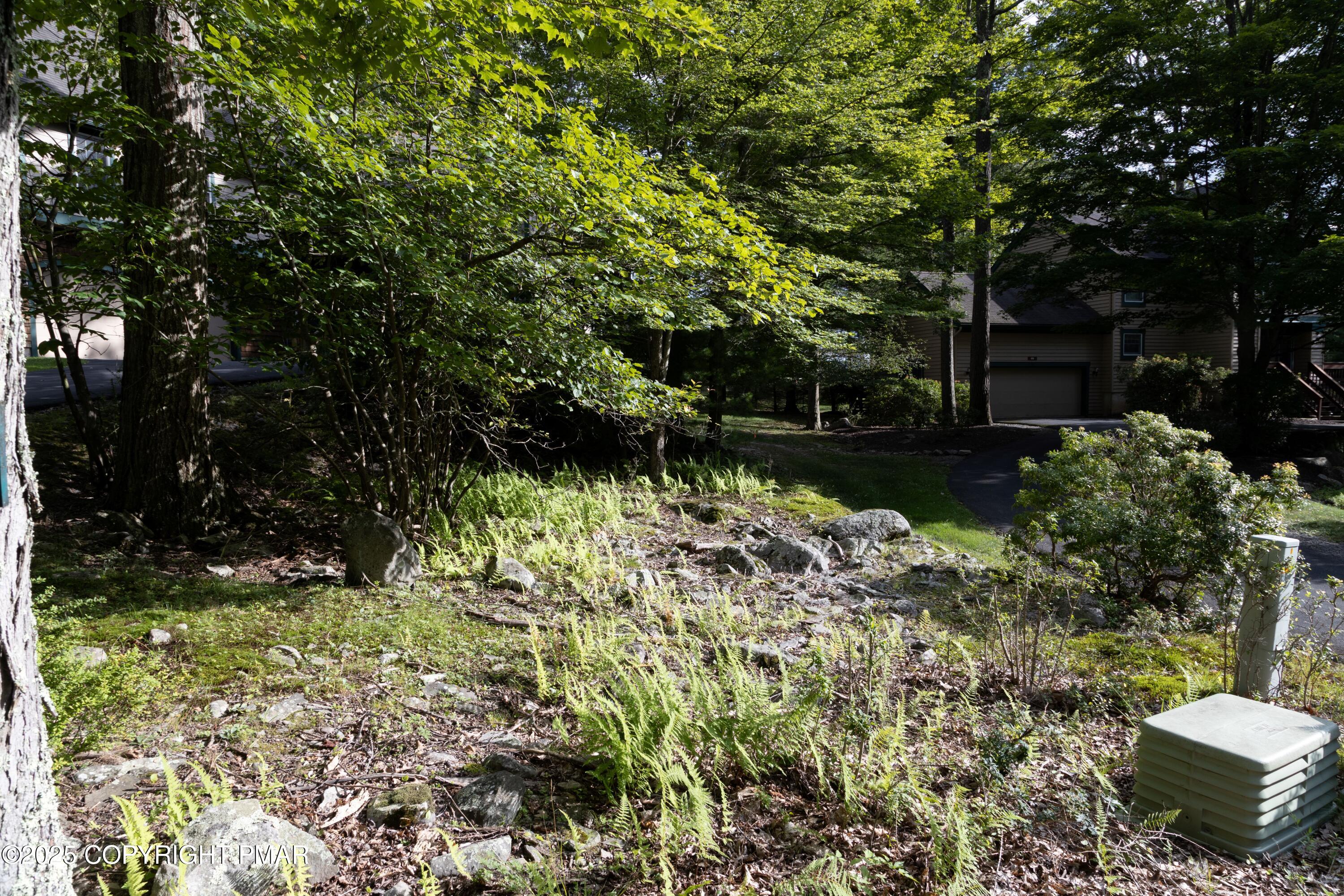 Creekside Road Canadensis, PA 18325 - Photo 3 of 22 a view of back yard