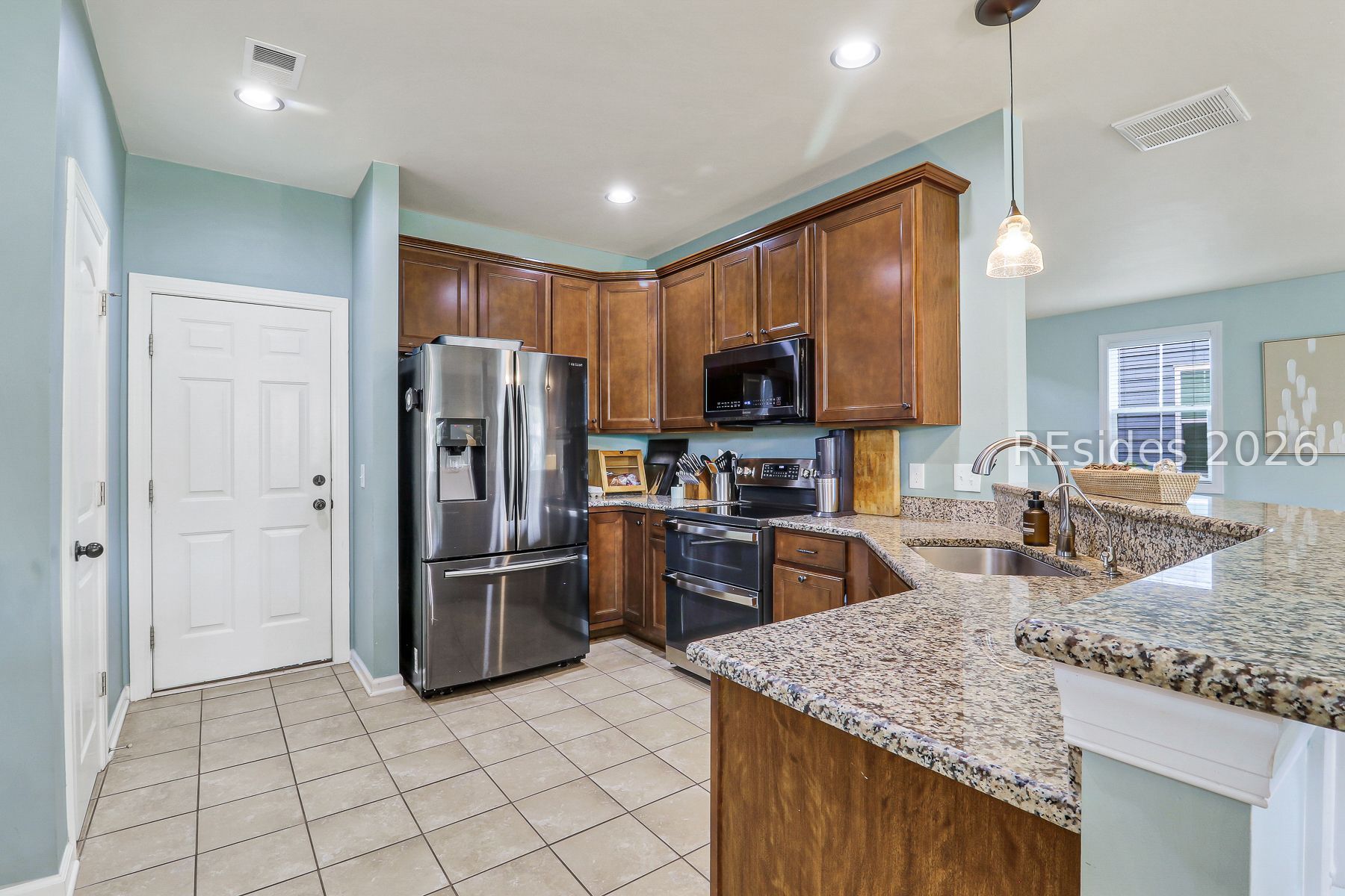 97 Shell Hall Way Bluffton, SC 29910 - Photo 15 of 60 Gallery Image 15