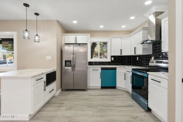 $309,900 | 121 County Highway 142A, Johnstown, NY 12095