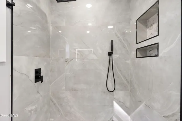 $339,900 | 121 County Highway 142A, Johnstown, NY 12095