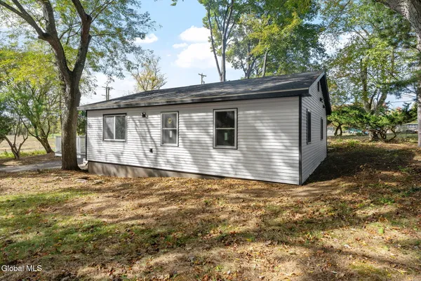 $309,900 | 121 County Highway 142A, Johnstown, NY 12095