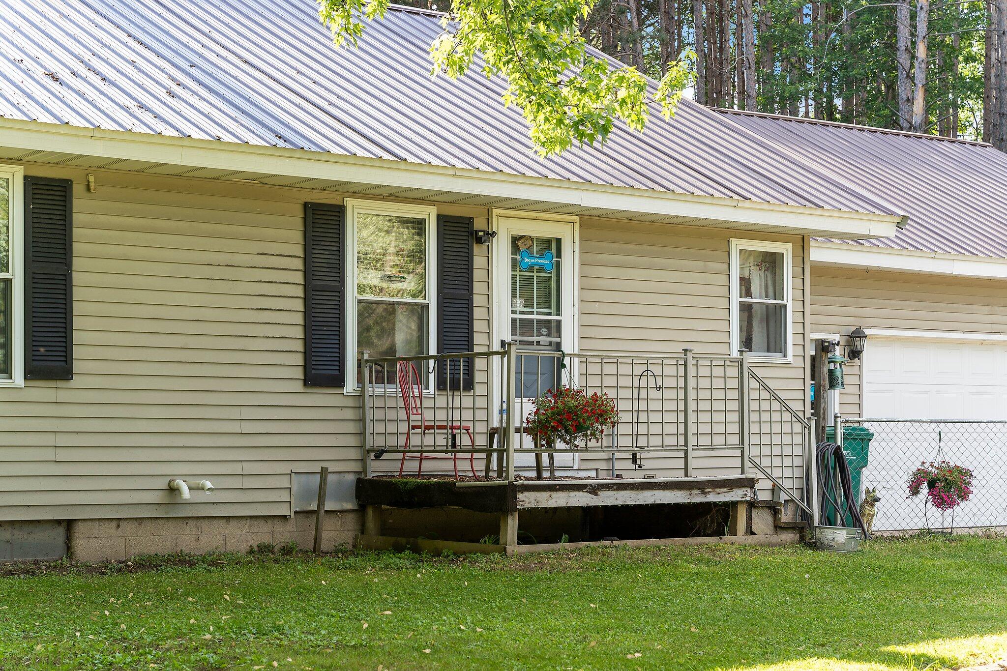 6953 South Lakola Road Reed City, MI 49677 - Photo 3 of 29 18-web-or-mls-DSC03566