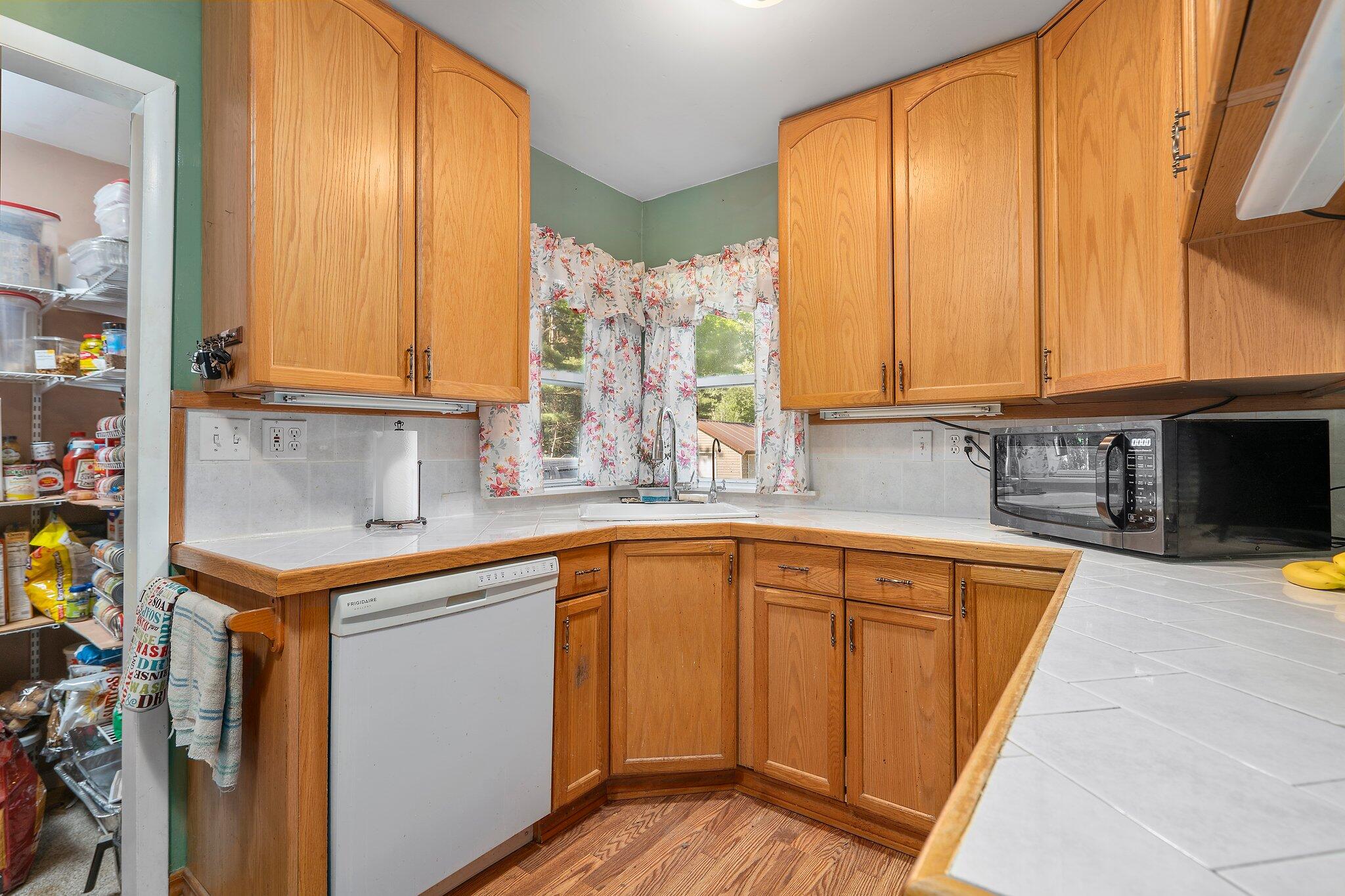 6953 South Lakola Road Reed City, MI 49677 - Photo 6 of 29 9-web-or-mls-DSC03529