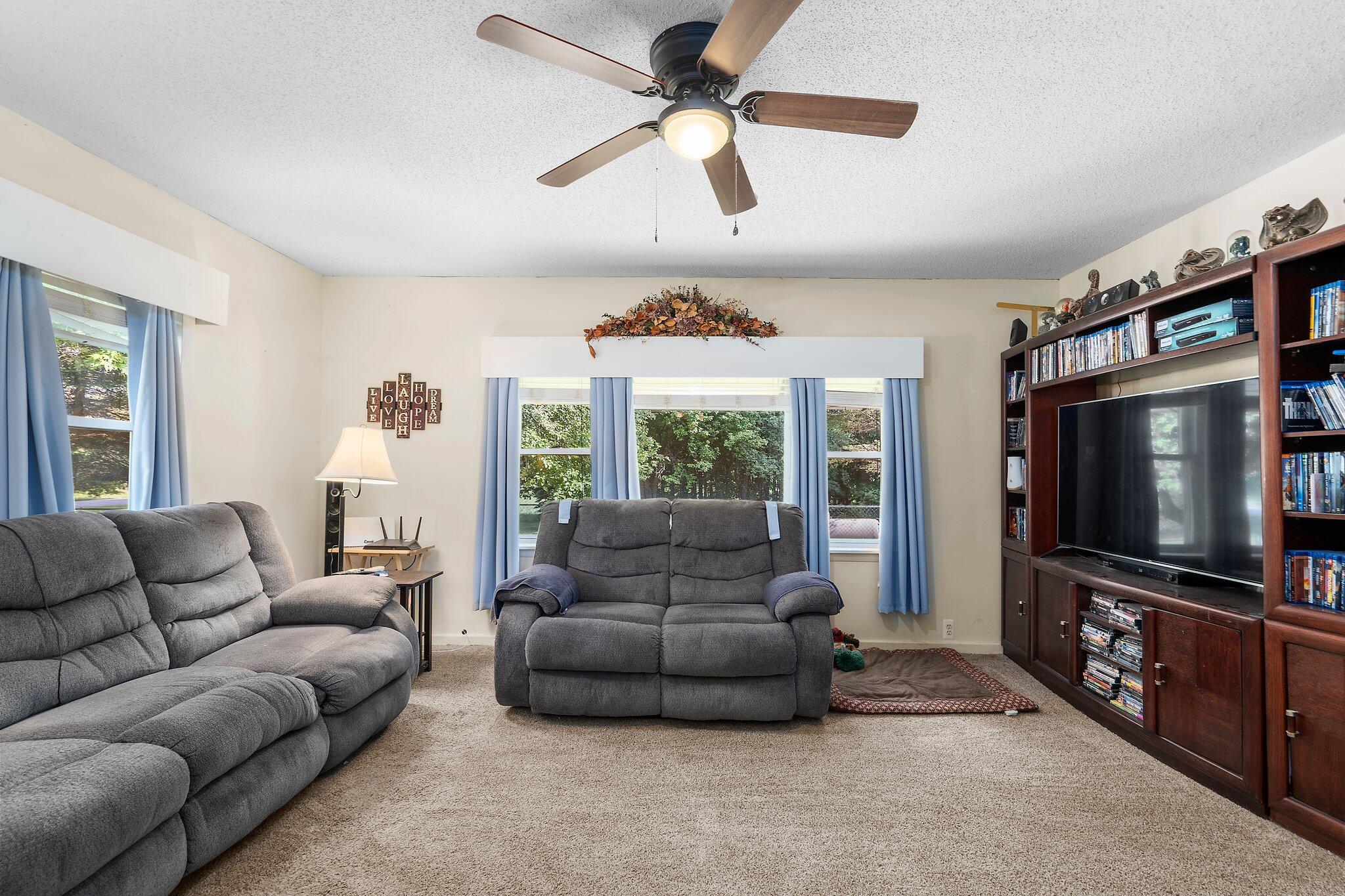 6953 South Lakola Road Reed City, MI 49677 - Photo 8 of 29 5-web-or-mls-DSC03495