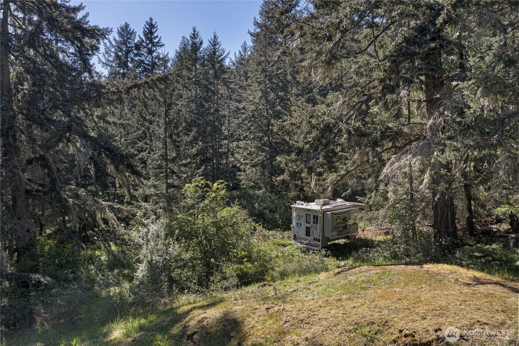912 Sandwith Road Friday Harbor, WA 98250 - Photo 12 of 23 Gallery Image 12