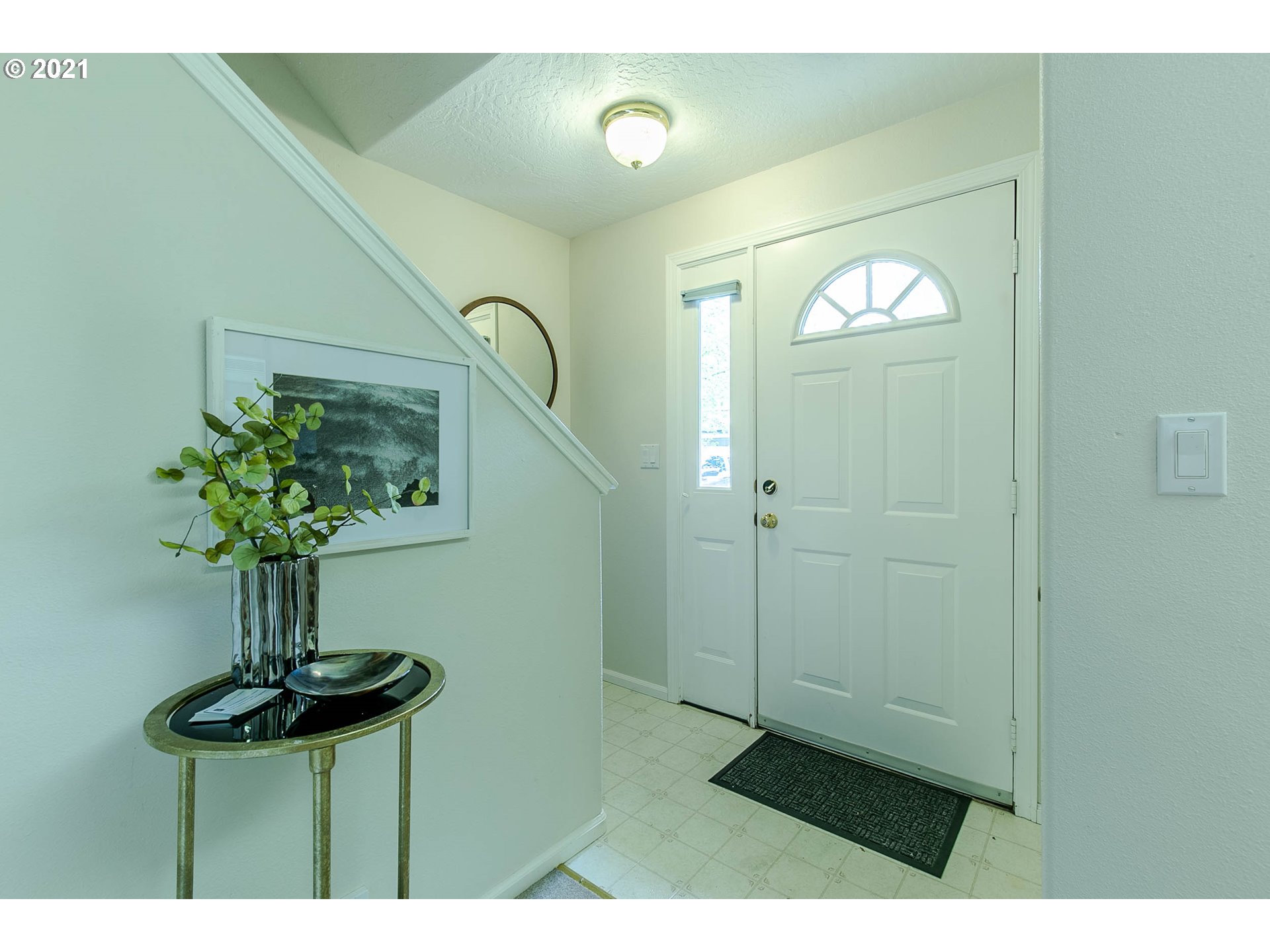 1605 Oak Patch Road Eugene, OR 97402 - Photo 3 of 20 Gallery Image 3