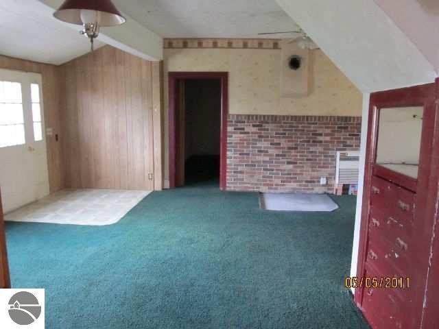 330 Bendon Road Interlochen, MI 49643 - Photo 7 of 17 1726925-6.JPG