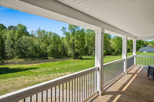 327 Cedar Lane Road Westminster, SC 29693 - Photo 12 of 48