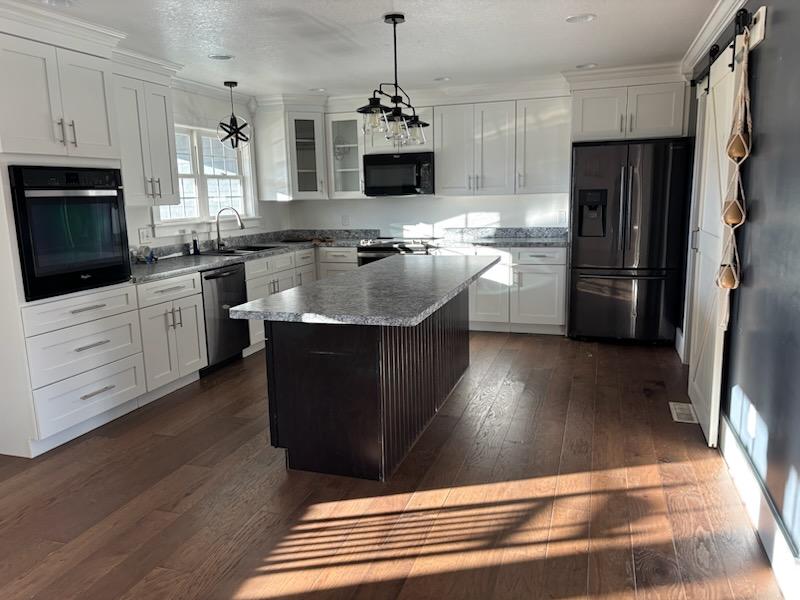 327 Cedar Lane Road Westminster, SC 29693 - Photo 14 of 48