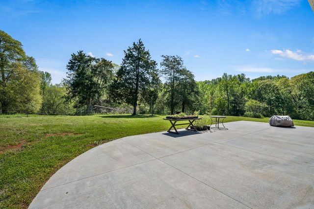 327 Cedar Lane Road Westminster, SC 29693 - Photo 39 of 48