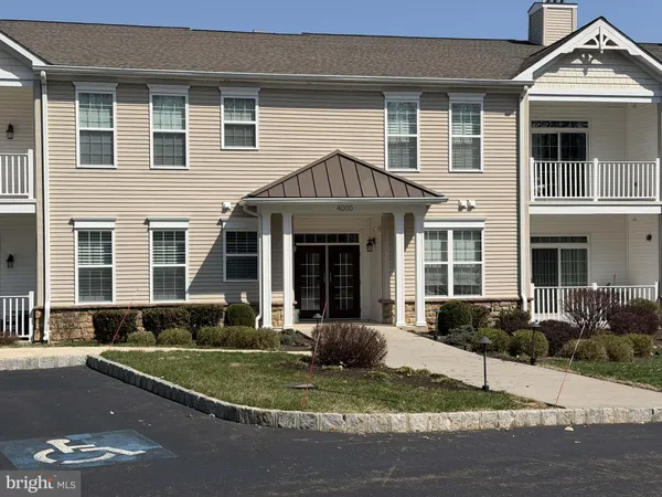 $385,000 | 4209 Poplar Street, Garnet Valley, PA 19060