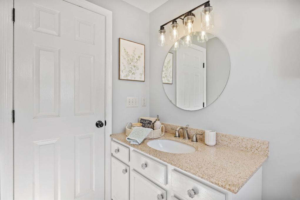 486 Josiah Bartlett Road Concord, NH 03301 - Photo 25 of 37
