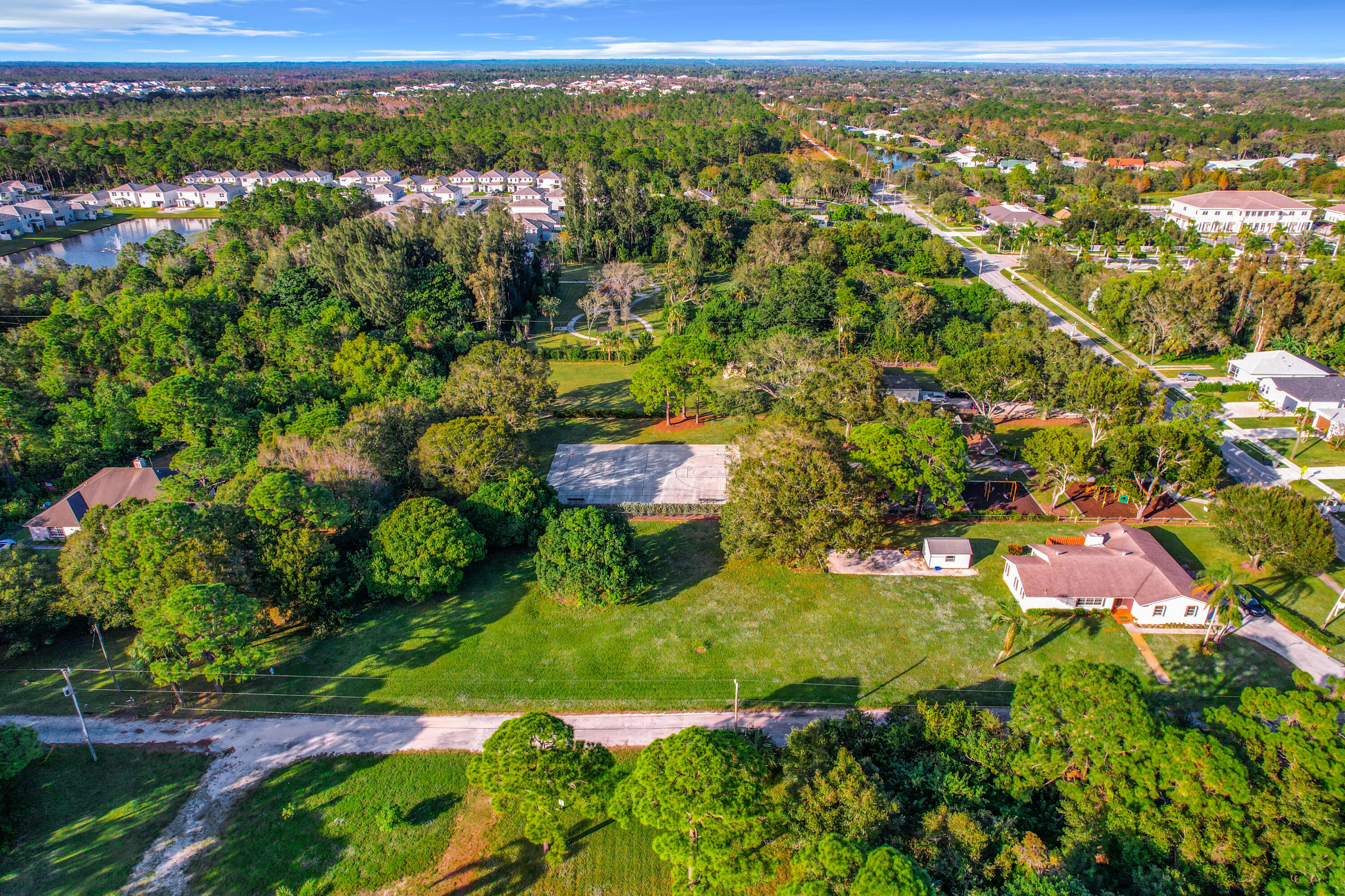 7025 182nd Road North Jupiter, FL 33458 - Photo 8 of 46 7025 182nd Road N-6