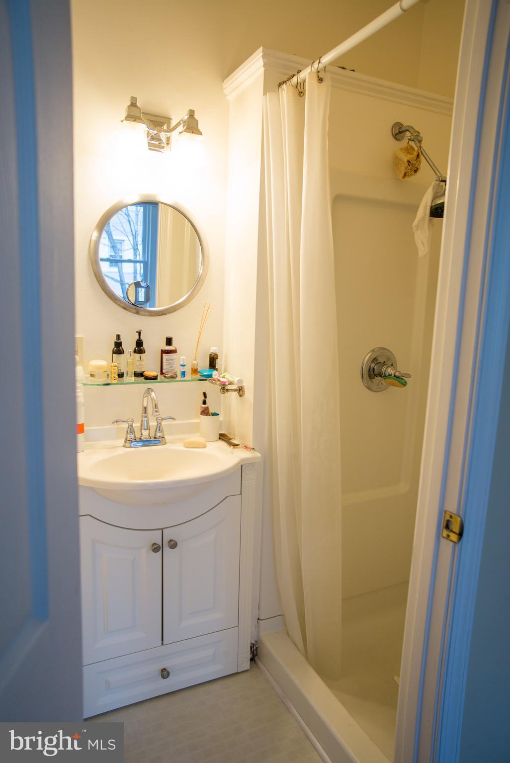 2254 Ontario Road Northwest Washington, DC 20009 - Photo 17 of 31