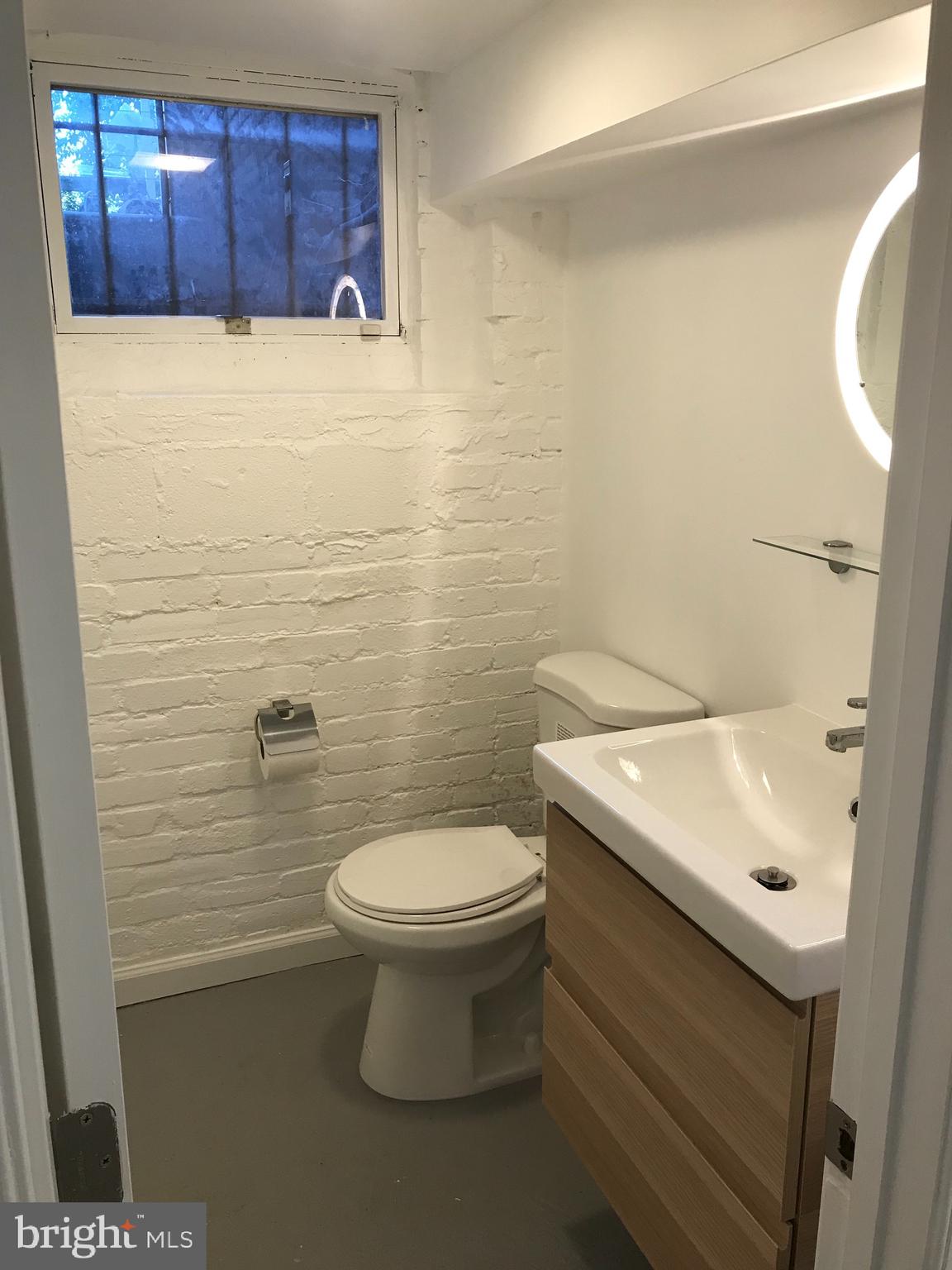 2254 Ontario Road Northwest Washington, DC 20009 - Photo 19 of 31