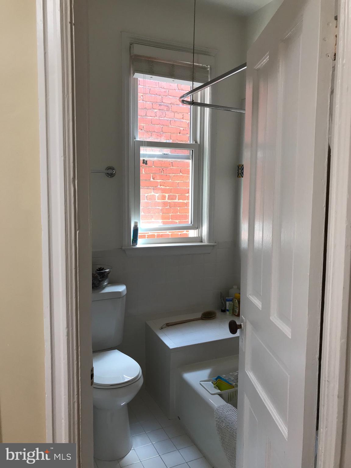 2254 Ontario Road Northwest Washington, DC 20009 - Photo 26 of 31