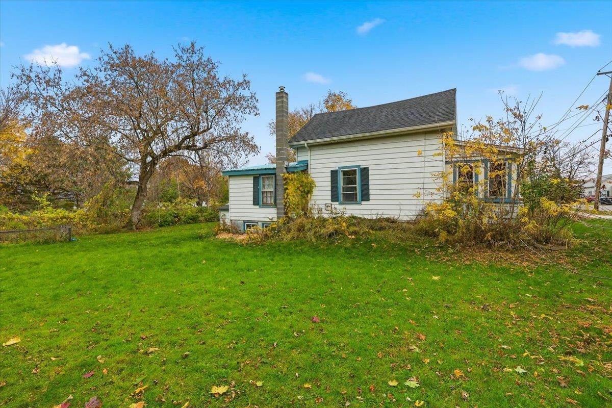 12 Huntington Street St. Albans, VT 05478 - Photo 28 of 42