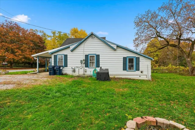 $250,000 | 12 Huntington Street, St. Albans, VT 05478