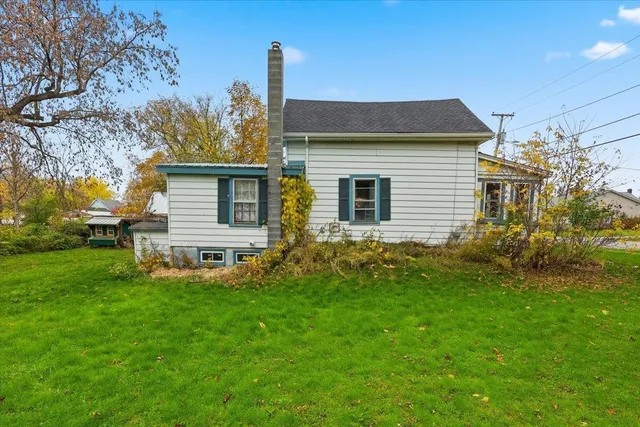 $250,000 | 12 Huntington Street, St. Albans, VT 05478