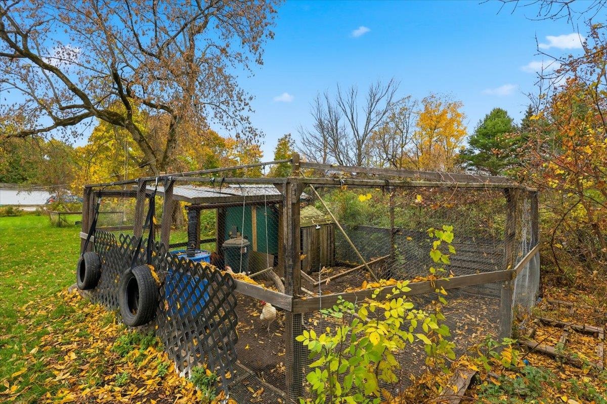 12 Huntington Street St. Albans, VT 05478 - Photo 39 of 42