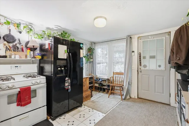 $250,000 | 12 Huntington Street, St. Albans, VT 05478