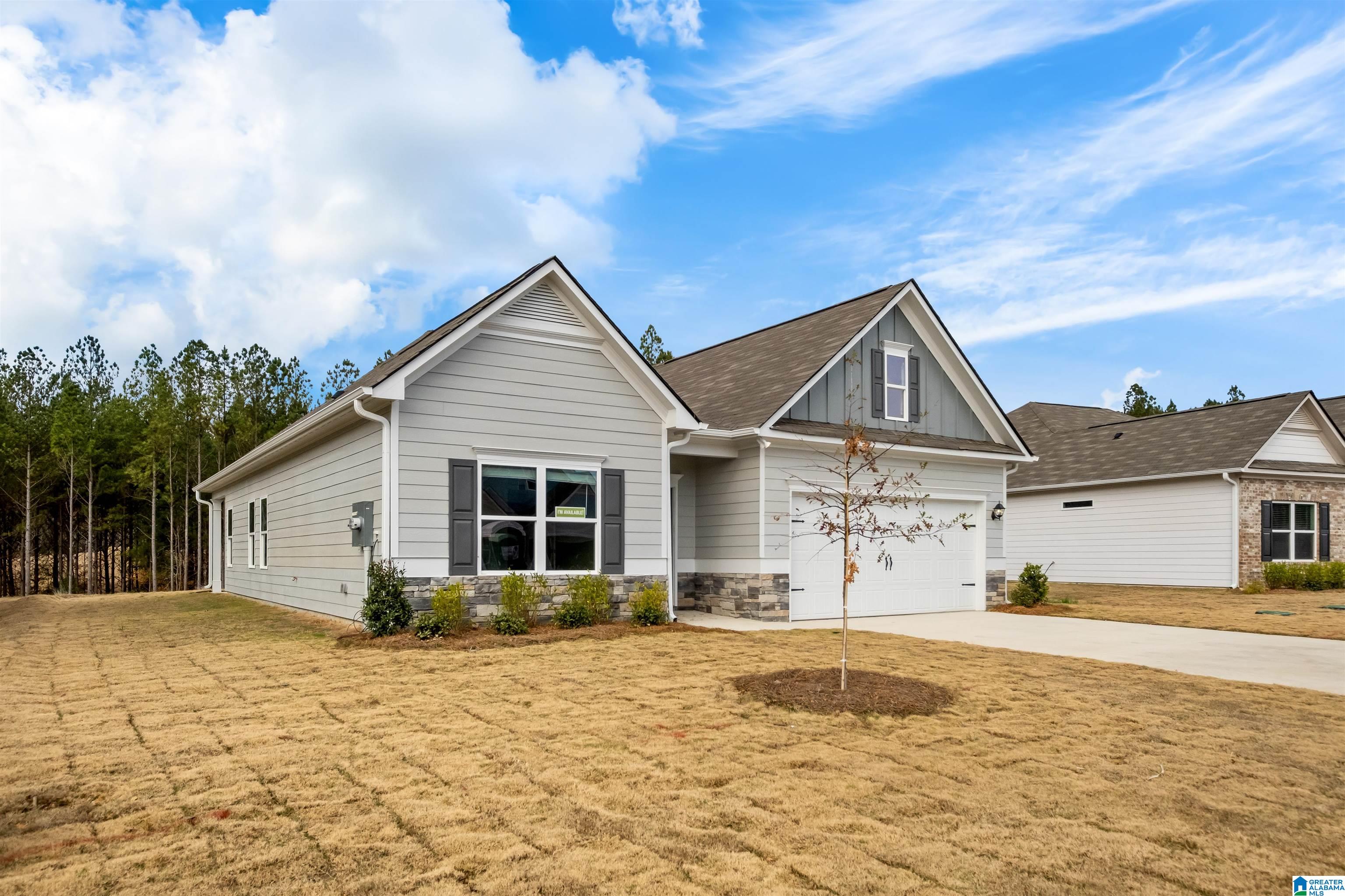 435 Ridgefield Drive Odenville, AL 35120 - Photo 3 of 34