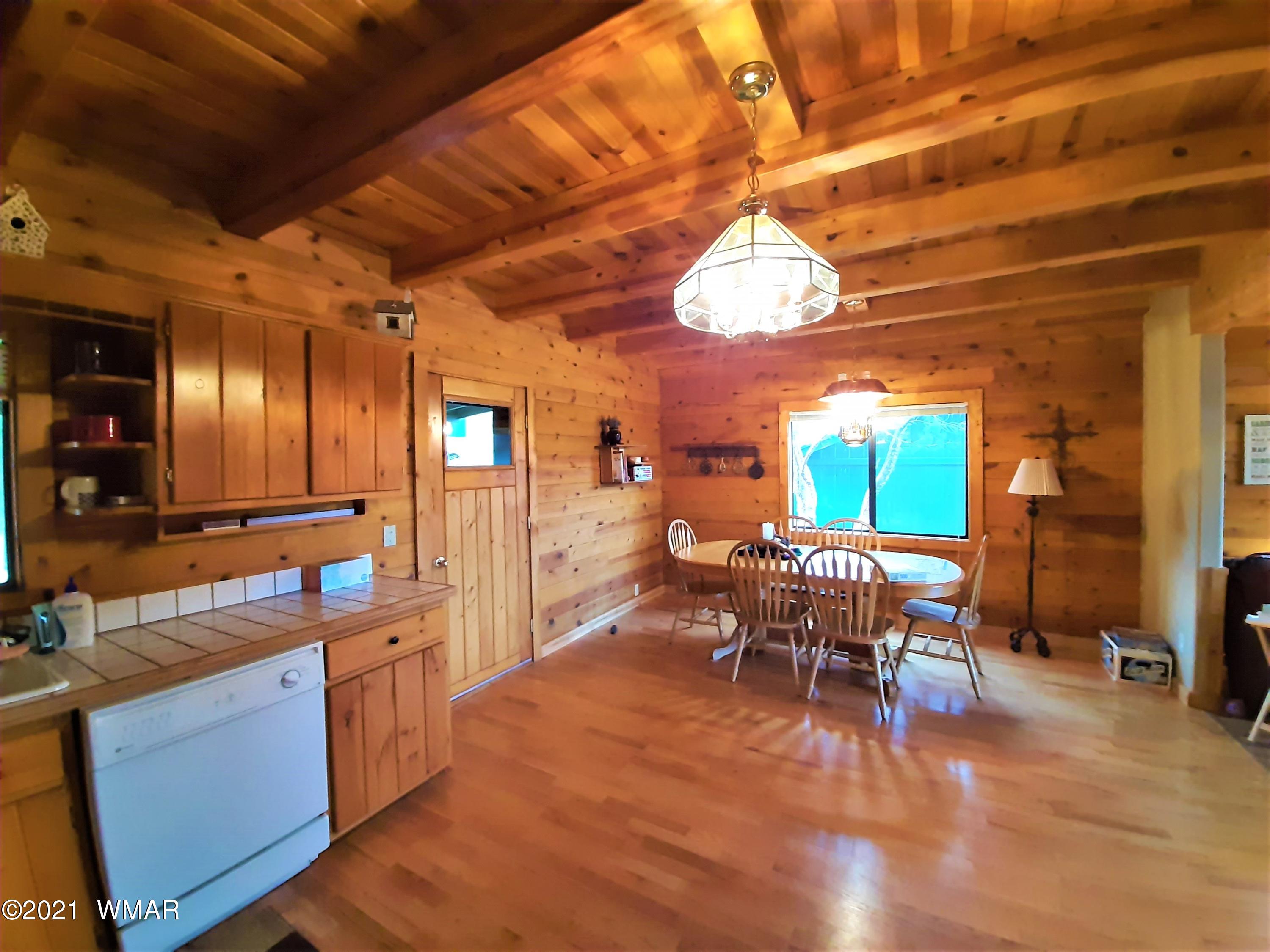 7 Co Road Vernon, AZ 85940 - Photo 18 of 53